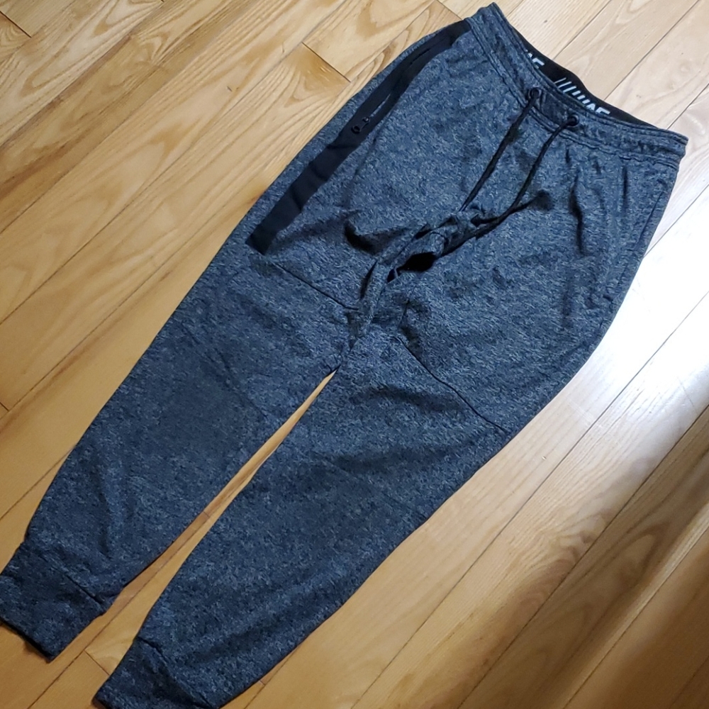 American Eagle Joggers